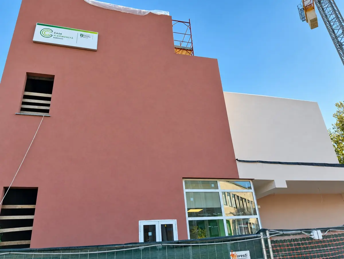 Facciata ingresso - cantiere di Amici di Egitto Edilizia